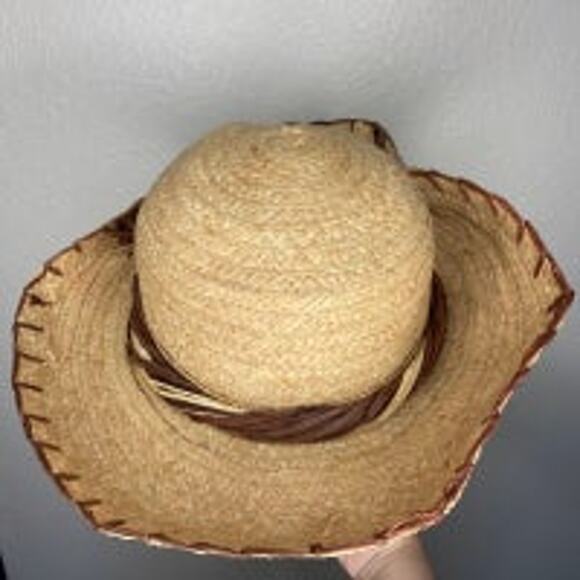 Liz Claiborne Straw & Wicker Bow Sun Hat - Picture 2 of 7